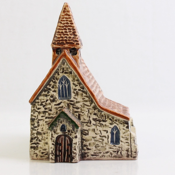 Heritage Houses Village Church with Spire Ceramic Collectible 4"