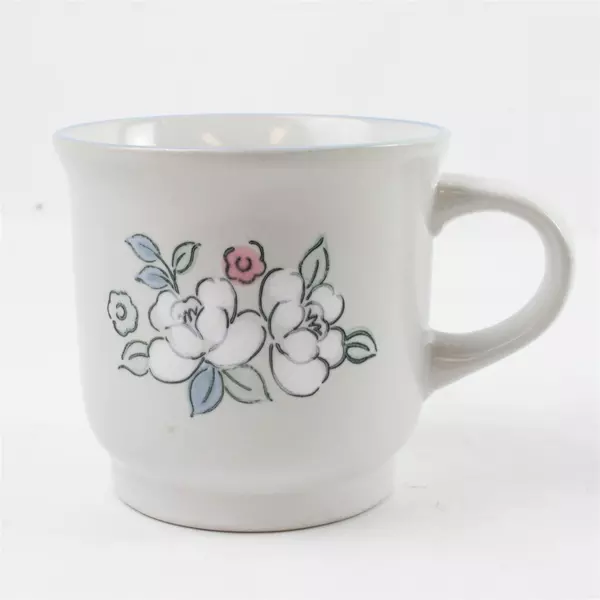 Chantilly Fleur de Lune Stoneware Coffee Cup Mug White Japan Blue Rim