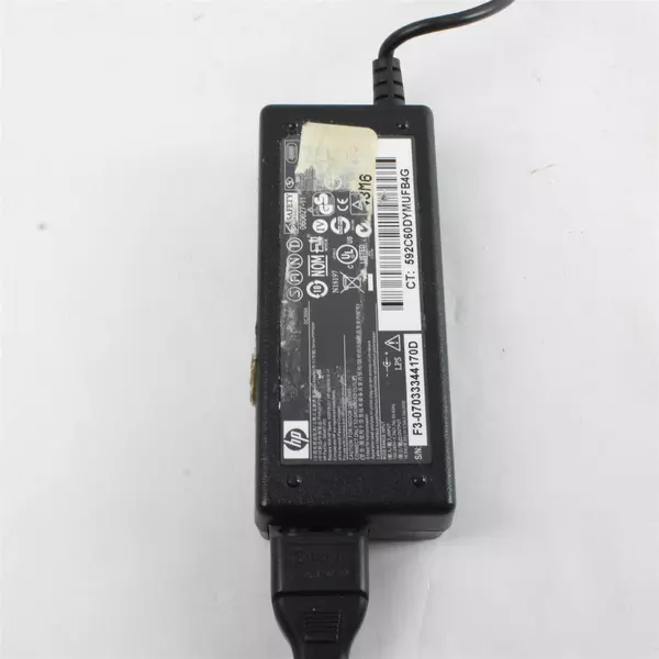 HP Power Adapter 380467-003 18.5V DC 3.5A Power Cord Included