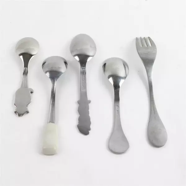 Lot of 5 Kids Spoons Disney Pooh Pluto Dalmatian Donald + Teddy Bear 6"