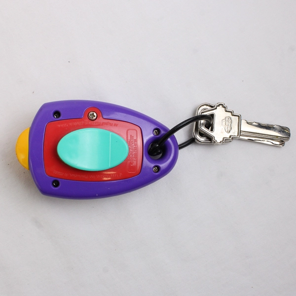 1999 Hasbro PlaySkool Key Fob Pretend Play Toy Working Remote and Keys