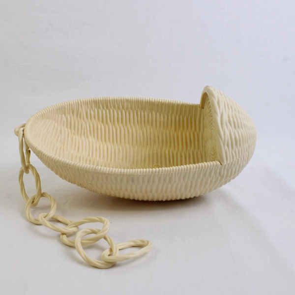 Vintage 1977 Playmates Off-White Plastic Hanging Doll Chair