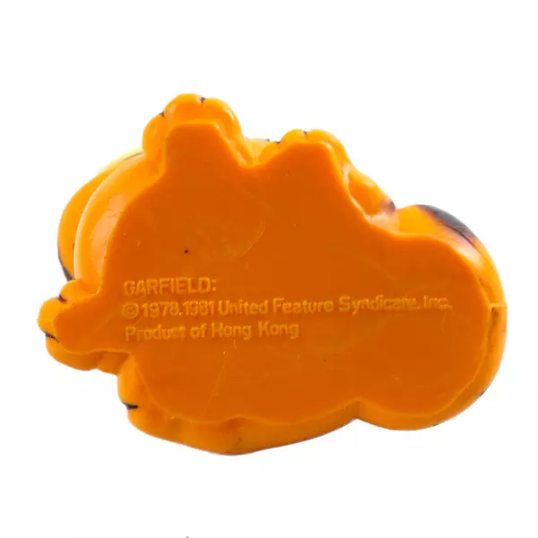 Vintage 1981 Garfield Cat Figurine Sitting 1.5" Collectible
