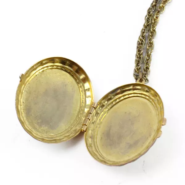 Vintage Floral Silver Locket Necklace 15" Chain 1.75" x 1.5"