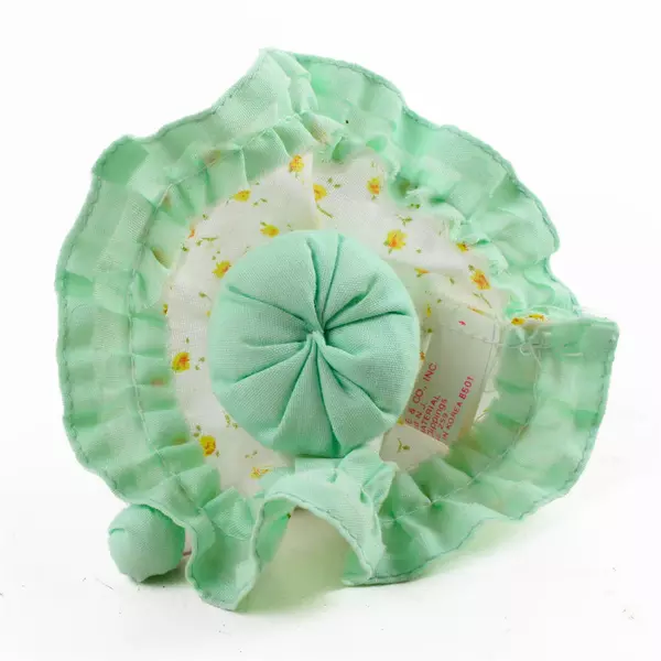 Russ Berrie Wee Countrykins Rabbit White Dress Green Trim Bonnet 3.5"