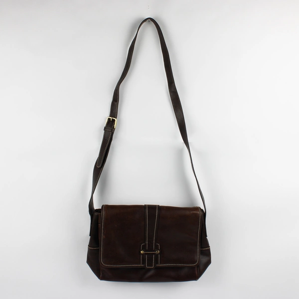 Vintage Relic Faux Leather Brown Shoulder Bag Pocket on Back