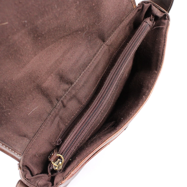 Vintage Relic Faux Leather Brown Shoulder Bag Pocket on Back