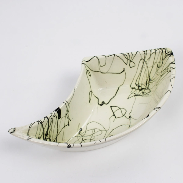 Lot Of 4 Unbranded White/Green Ceramic Serving Dishes Abstract Shapes