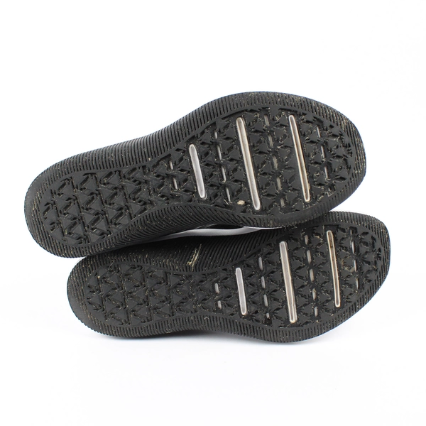 Nike MC Trainer Black/White Sneaker Shoes Women's US Size 6.5