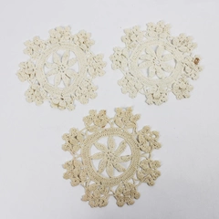 Lot of 3 Vintage Round 6" Hand Crocheted Lace Doilies White Matching Pattern 