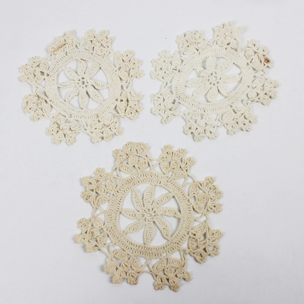 Lot of 3 Vintage Round 6" Hand Crocheted Lace Doilies White Matching Pattern 
