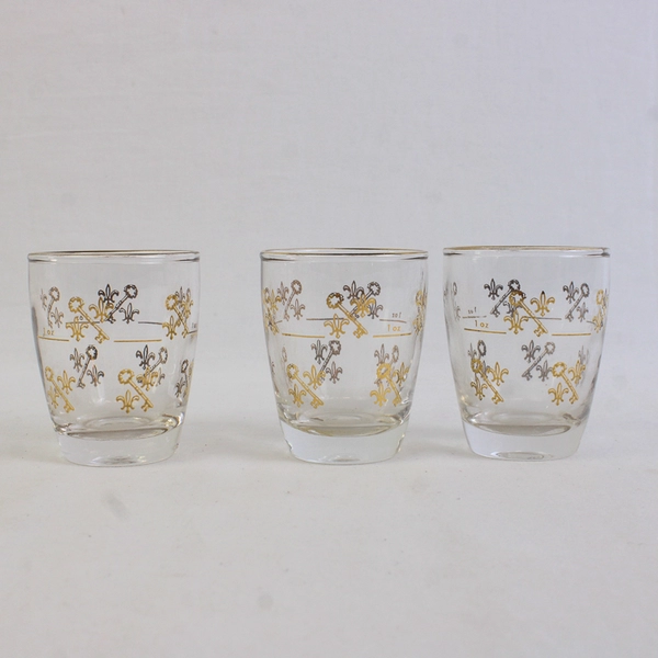 Lot Of 3 Unbranded Matching Clear Glass Shot Glasses Gold Accent Key 2.5" Tall