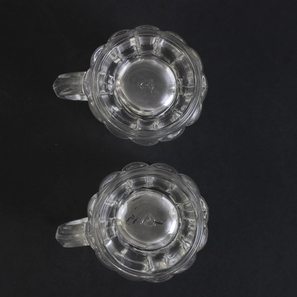 Lot Of 2 Unbranded Matching Clear Glass Shot Glasses With Small Handles 2" Tall