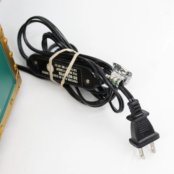 1994 Mr. Christmas Santa's Musical Toy Chest Animated 35 Songs Works