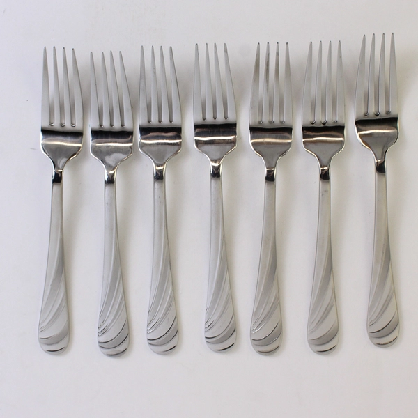 Lot of 7 Mikasa Swirl Pattern Dinner Forks 18/10 Stainless 8.25" Hard to Find