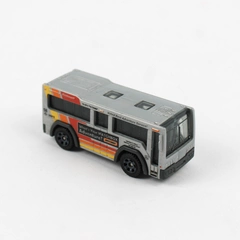 2004 Matchbox City Adventure Service Silver 2-7/8" Diecast Bus Red/Orange