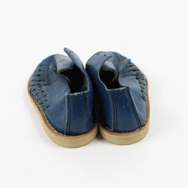 Torry Collection Blue Leather Shoes Baby/Toddler 14 Months Size (No Laces)