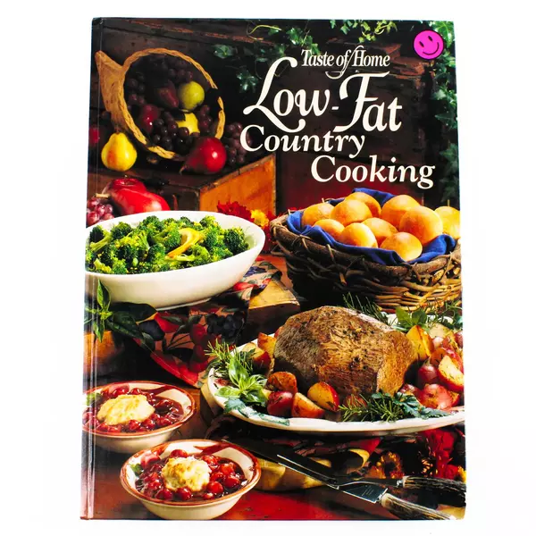 Taste of Home: Low-Fat Country Cooking Hardcover Julie Schnittka 1997