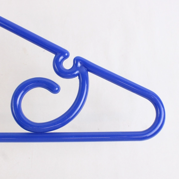Set of 5 Dark Blue Plastic Clothes Hangers Closet Storage