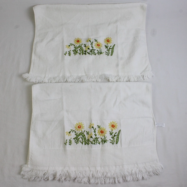 Lot Of 2 Design Works Crafts Inc White Embroidered Dish Towels 15.5" x 22"
