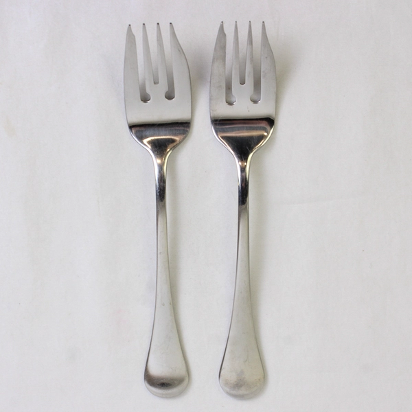 2 Wallace Silver Picasso Pattern 18/10 Stainless Salad Forks 7" Hard To Find