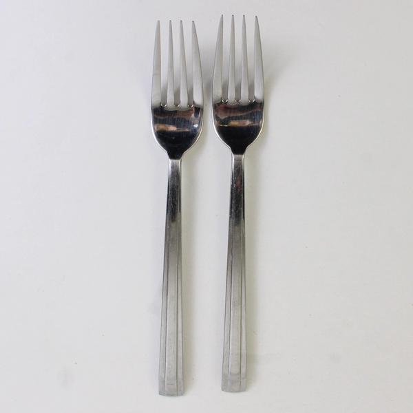 Lot of 2 Mikasa MIS34 Pattern Dinner Forks 8" Stainless Good
