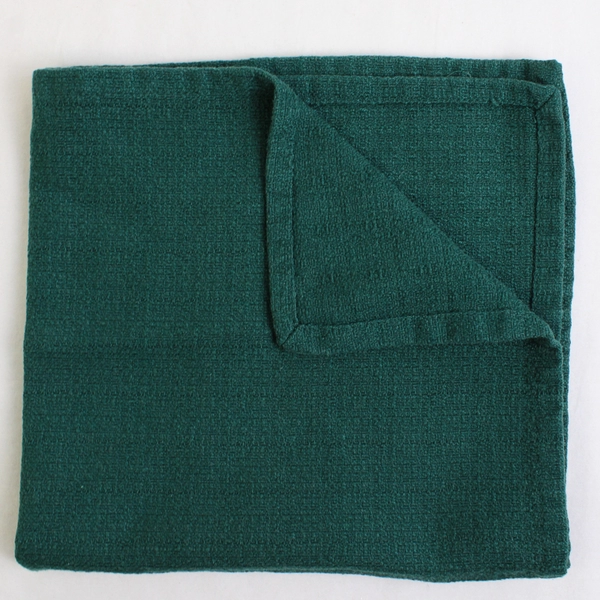 Lot Of 2 Unbranded Matching Fabric Napkins Solid Green Color 18.5" x 17.5"
