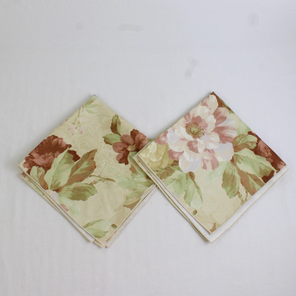 Lot Of 2 Unbranded Matching Multicolor Floral Fabric Napkins 17.5" x 18"