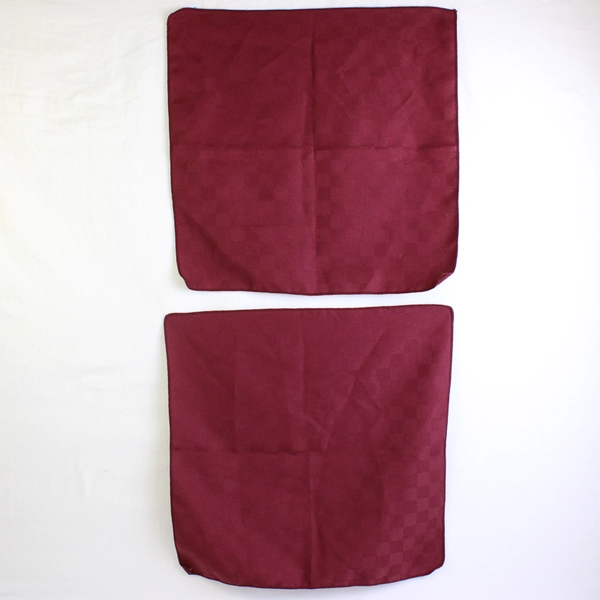 Lot Of 2 Unbranded Matching Solid Red Maroon Color Fabric Napkins 17" x 17"