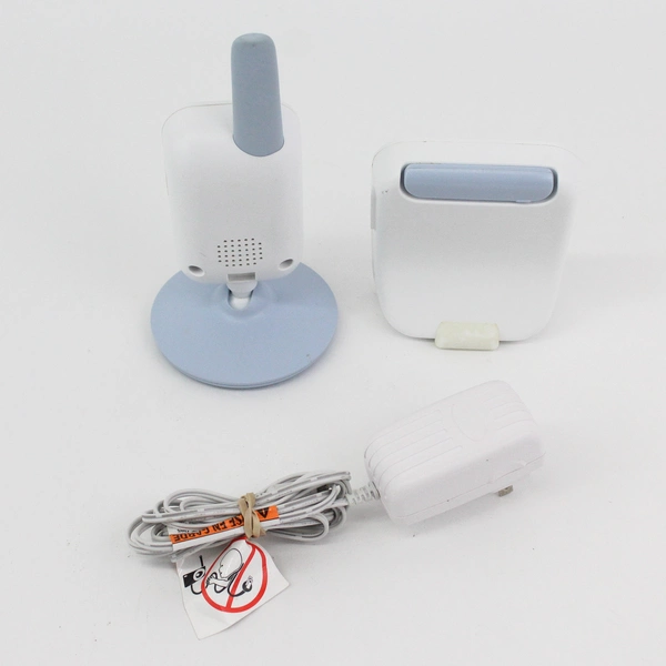 Nannio Hero Model 3 D-VM2600T Audio Video Baby Monitor