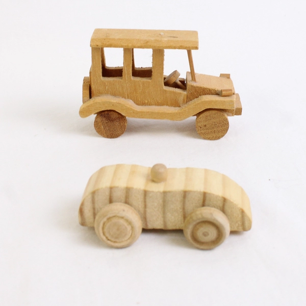 Lot of 4 Unbranded Unpainted Wooden Toy Cars Vintage Style
