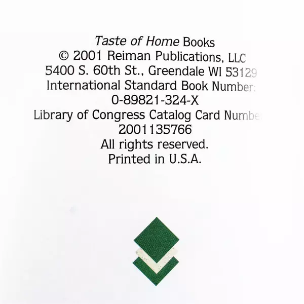 Taste of Home's Casserole Cookbook by Taste of Home Editors 2001