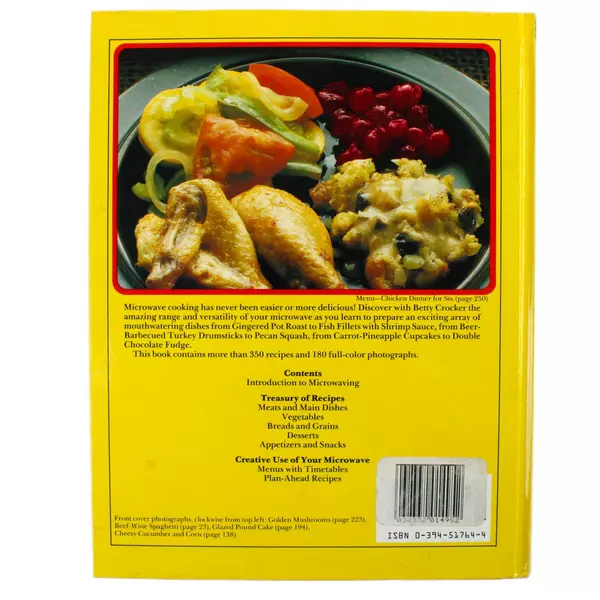 Vintage 1981 Betty Crocker's Microwave Cookbook Recipe Book Hard Cover