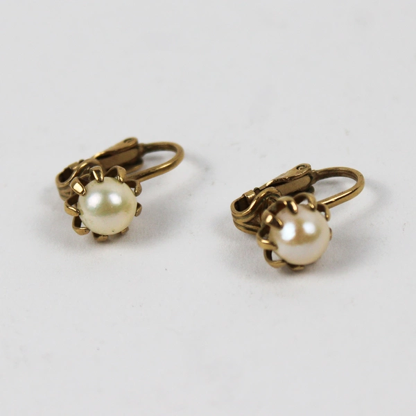 Vintage Freshwater Pearl Gold-Tone Clip-On Drop Earrings
