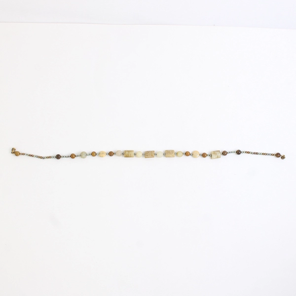 Carved Agate Beaded Necklace Magnetic Clasp 18"