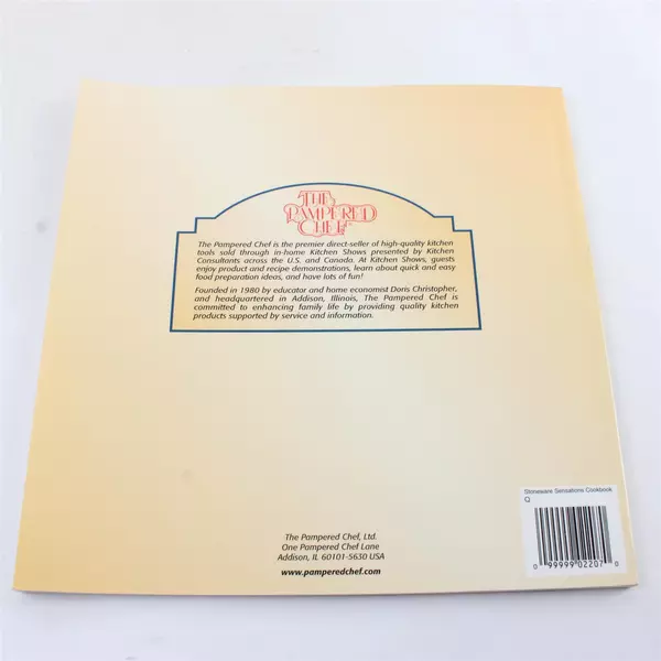 The Pampered Chef Stoneware Sensations Cookbook by Doris Christopher 1997