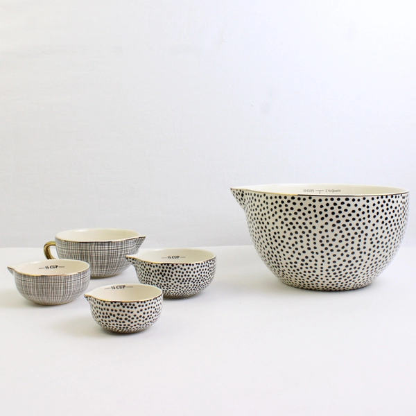 NEW Thyme & Table 5-PC Ceramic Mixing Bowl & Measuring Bowl Set Polka Dot