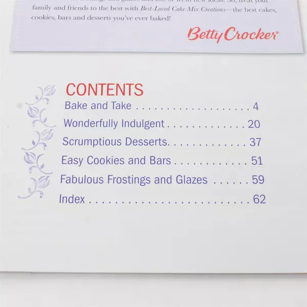 Betty Crocker Best-Loved Cake Mix Creations Paperback Cookbook 2008