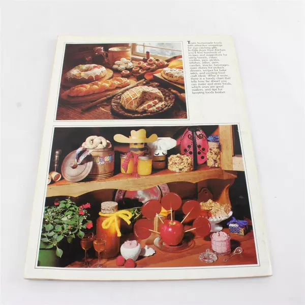 Vintage Better Homes and Gardens Gifts from your Kitchen 1976 Holiday Cookbook