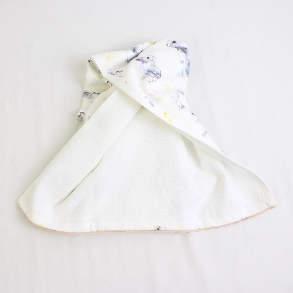 Place & Time Happy Easter Bunny Pattern Kitchen Towel 100% Cotton 2021 (W/ Tag)