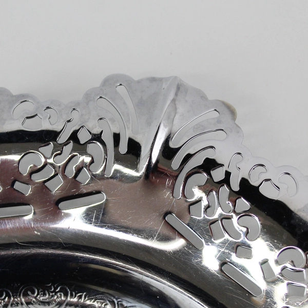 Farber Bros Krome Kraft Etched Round Chrome Tray 12” Round Open Lace Rim