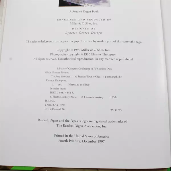 Heartland Cooking: Crockery Favorites - Traditional American Recipes Hardcover