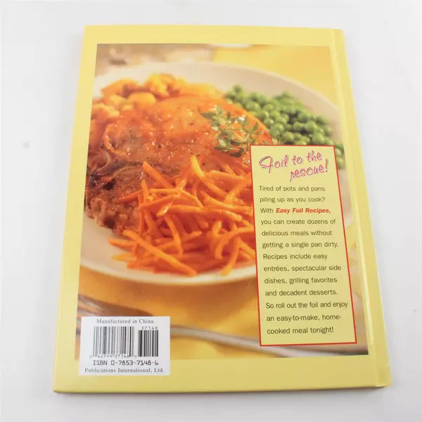 Favorite Brand Easy Foil Recipes: Simple Delicious Hardcover Cookbook