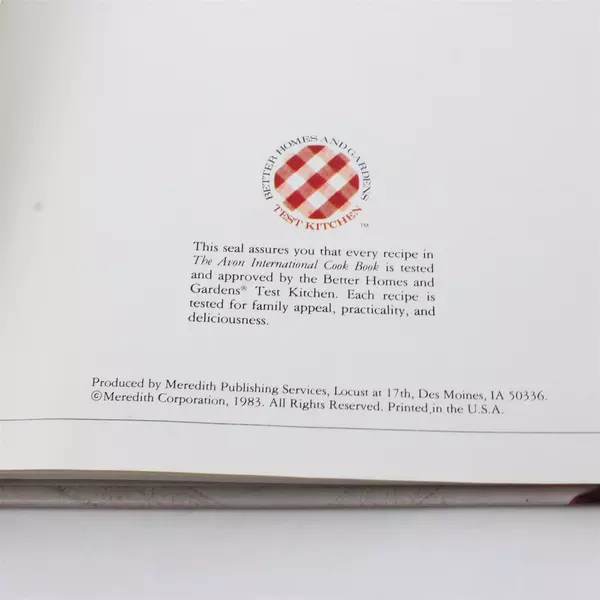 Avon International Cookbook 1983 BH&G Test Kitchen Vintage Cookbook
