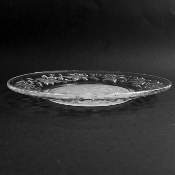 Single Princess House Fantasia Poinsettia Luncheon Salad Dessert Glass Plate 8"