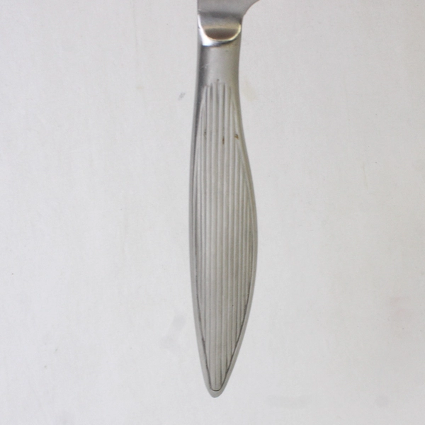 Lot of 4 IKEA Smide Pattern Stainless Steel Dinner Knives Serrated 9" Good