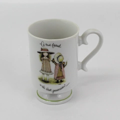 1973 Holly Hobbie Pedestal Porcelain Coffee Tea Mug Cup Japan 'A True Friend'