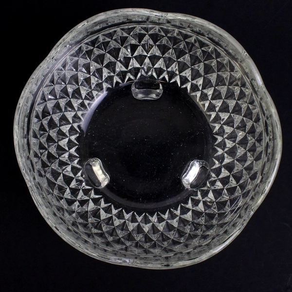 Vintage Indiana Glass Diamond Point 3-Toed Bowl Candy Dish 5"