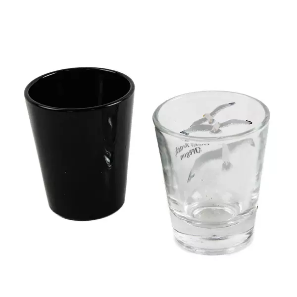 Set of 2 Souvenir Shot Glasses Oregon - Mill Resort North Bend & Gold Beach
