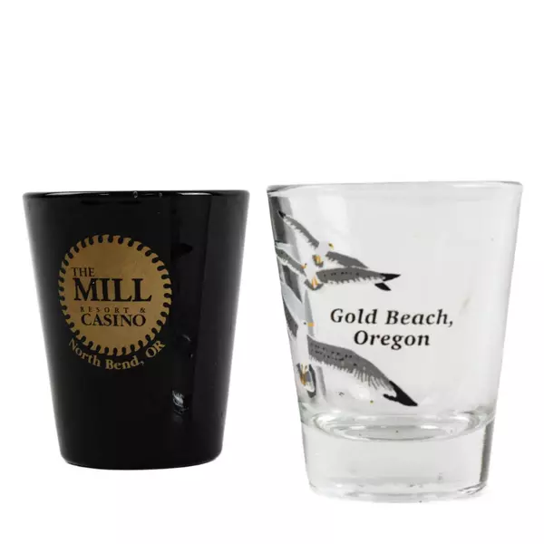 Set of 2 Souvenir Shot Glasses Oregon - Mill Resort North Bend & Gold Beach